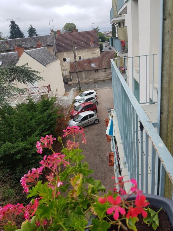 Chambres A Louer Dans Appartement Balcon - Wifi - Parking Gratuit Nevers Exteriér fotografie